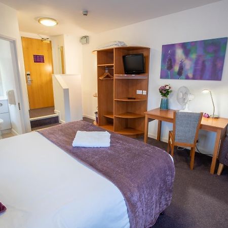 Premier Inn Solihull Exterior photo